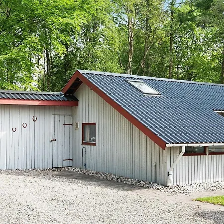 Holiday home Three-bedroom In Toftlund 27 Arrild