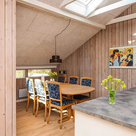 Three-bedroom In Toftlund 27 *